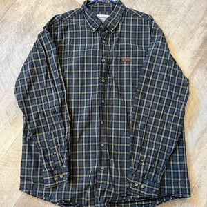 Carhartt bottom down plaid shirt